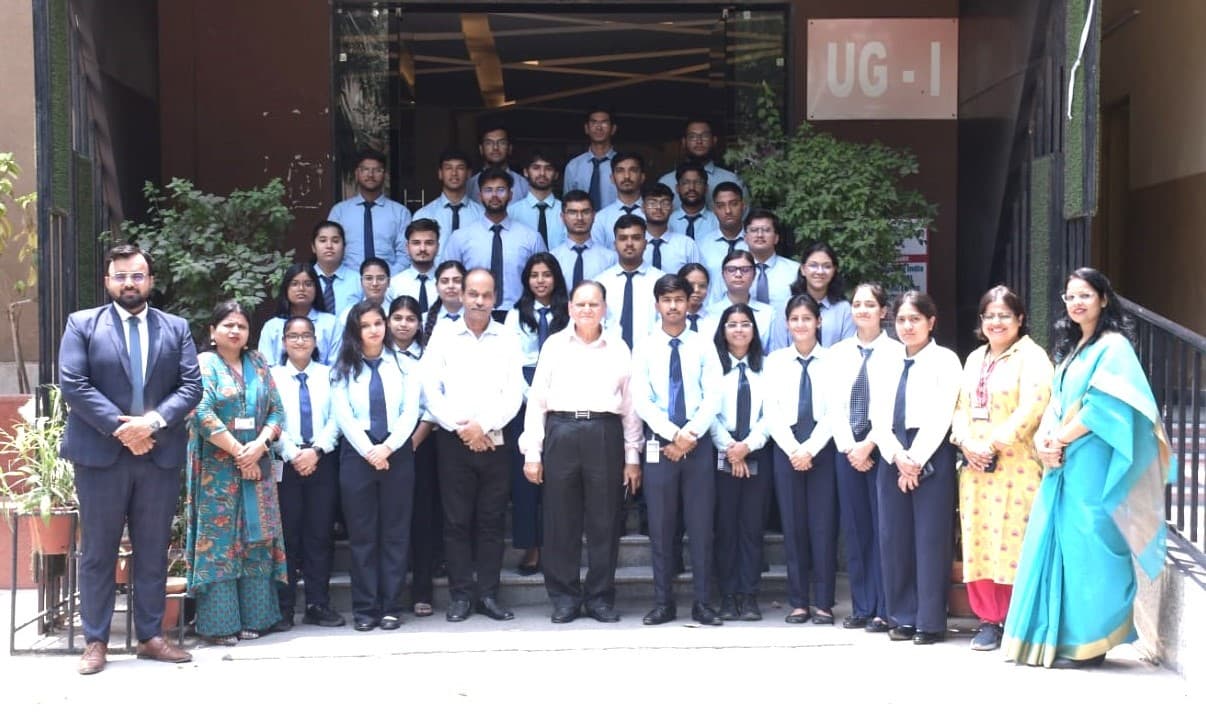 ITS Ghaziabad Visit to IIT Mandi photo 11